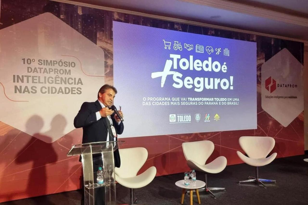 Beto Lunitti ministra palestra em simpósio sobre inteligência nas cidades