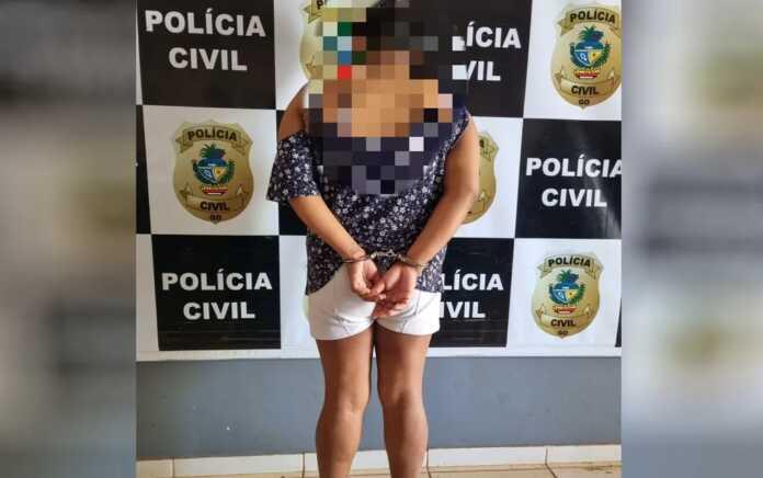 Goiás – Mulher vai à delegacia denunciar golpe e acaba presa por enviar fotos íntimas da filha de 8 anos para golpista, diz polícia