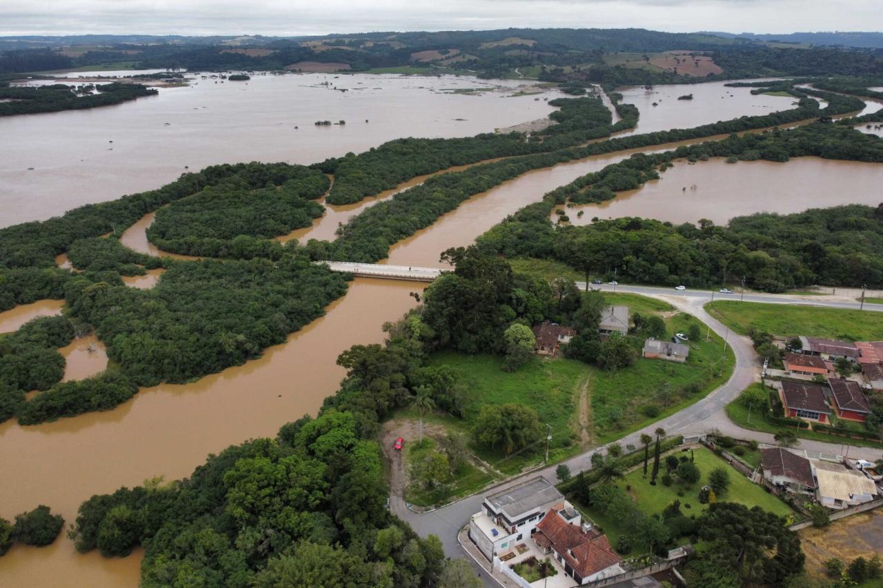 Balanço – Chuvas voltam a atingir o Paraná e afetam mais de 60 mil pessoas; 20 cidades estão em situação de emergência