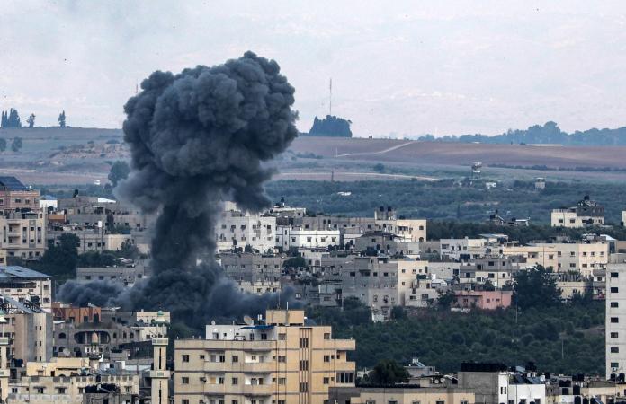 Israel encontra 260 corpos em local de rave interrompida por ataque; brasileiros desaparecidos estavam no evento