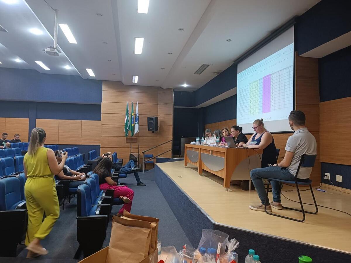 Processo de escolha de conselheiros tutelares reúne mais de 4 mil eleitores em Toledo