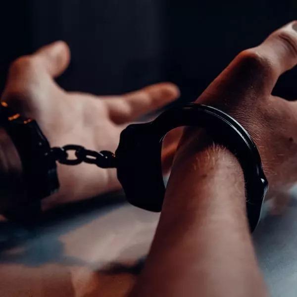 Homem de 37 anos que engravidou adolescente de 13 anos é preso no interior do PR