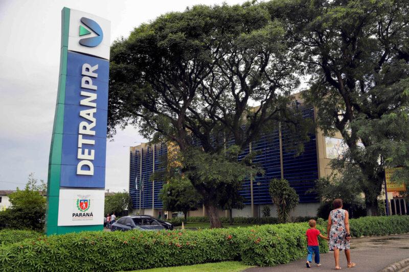 Paraná – Governo do Estado congela novamente as taxas do Detran-PR para 2024