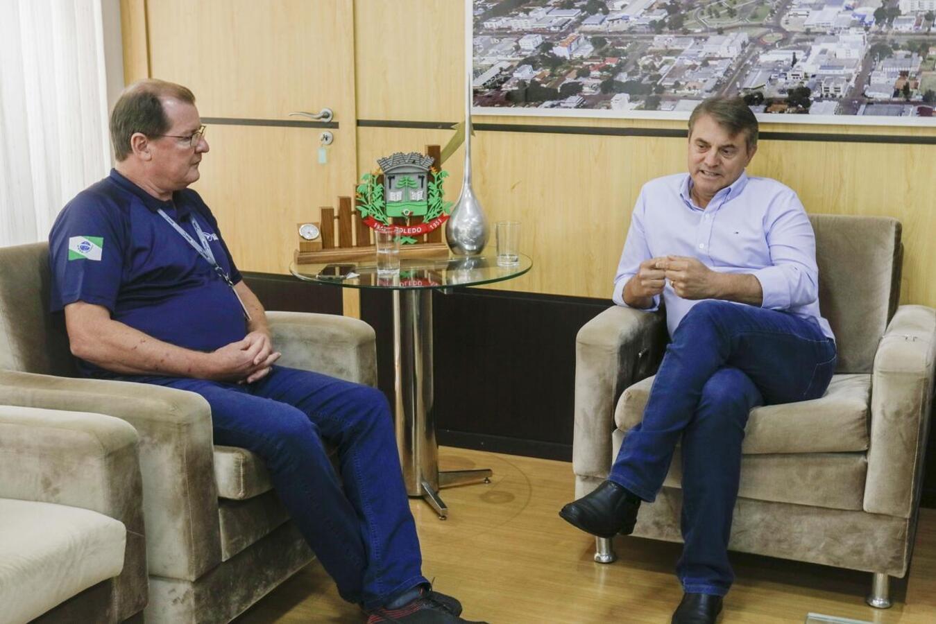 Instalação de Cidade Mirim é tema de reunião com chefe local da Ciretran