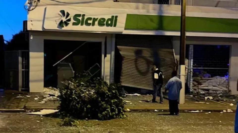 Morre na prisão um dos acusados de explodir banco em Diamante do Oeste