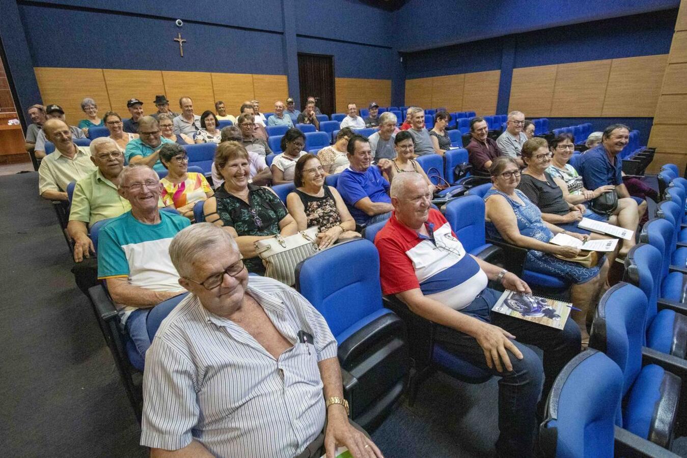 Reunião marca início das atividades do Idoso em Movimento para 2024