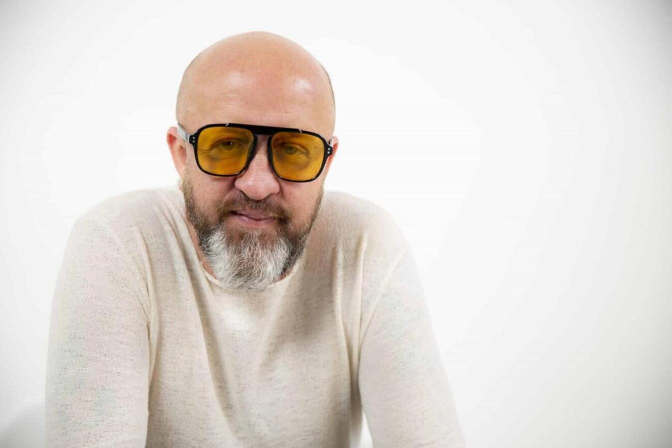 Escritor Fabrício Carpinejar vem a Toledo palestrar em Seminário de Educação