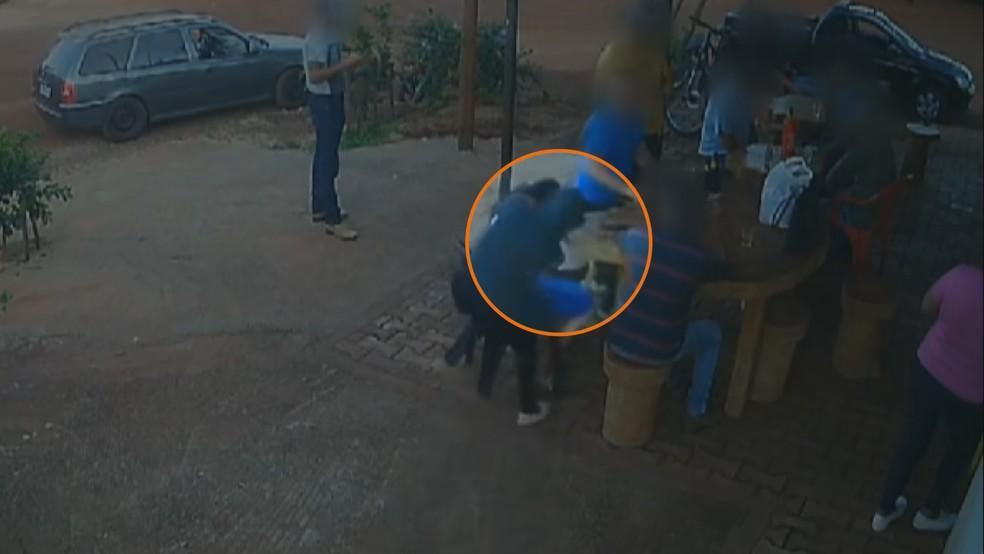 Polícia conclui inquérito sobre o caso da jovem morta a facadas em bar de Assis Chateaubriand