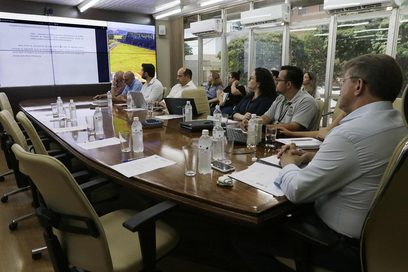 Transição: reunião segue com Assistência e Saúde