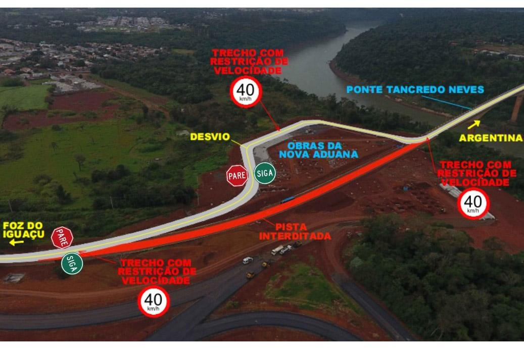 Pare-e-siga no acesso à Ponte Tancredo Neves, em Foz do Iguaçu, é adiado para esta sexta