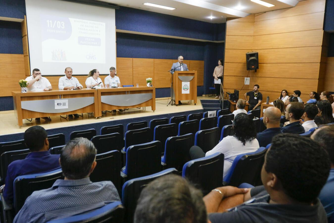 Conselho Municipal de Saúde realiza simpósio para trabalhadores