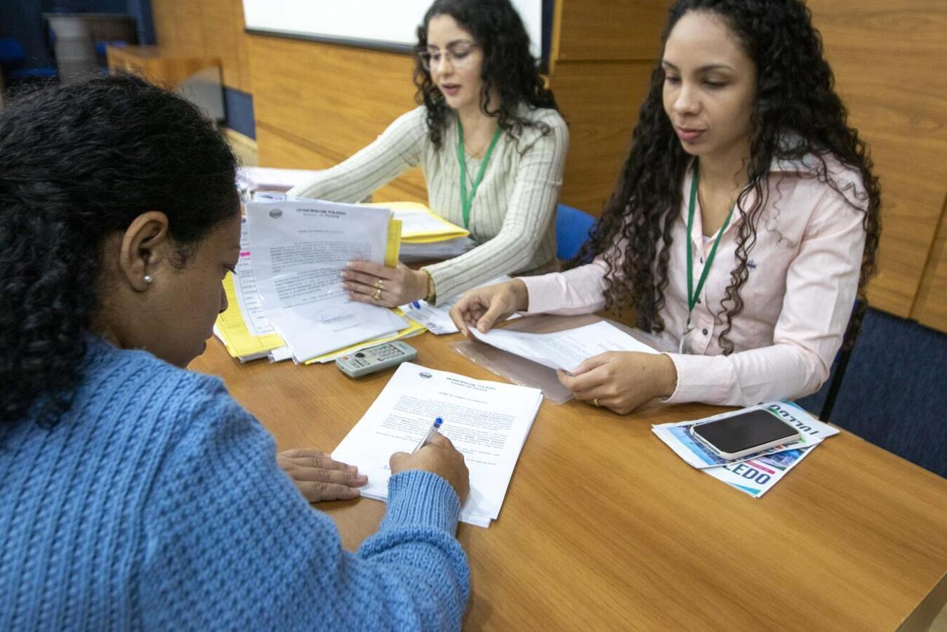Prefeitura de Toledo empossa 20 novos servidores
