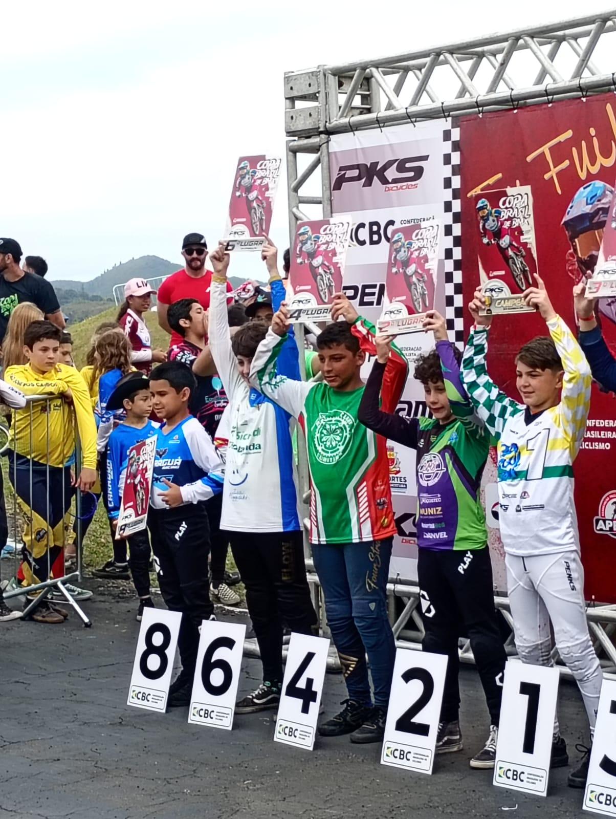 Heitor Isaque conquista 4º lugar na Copa do Brasil de BMX em Caraguatatuba com corrida de superação!!