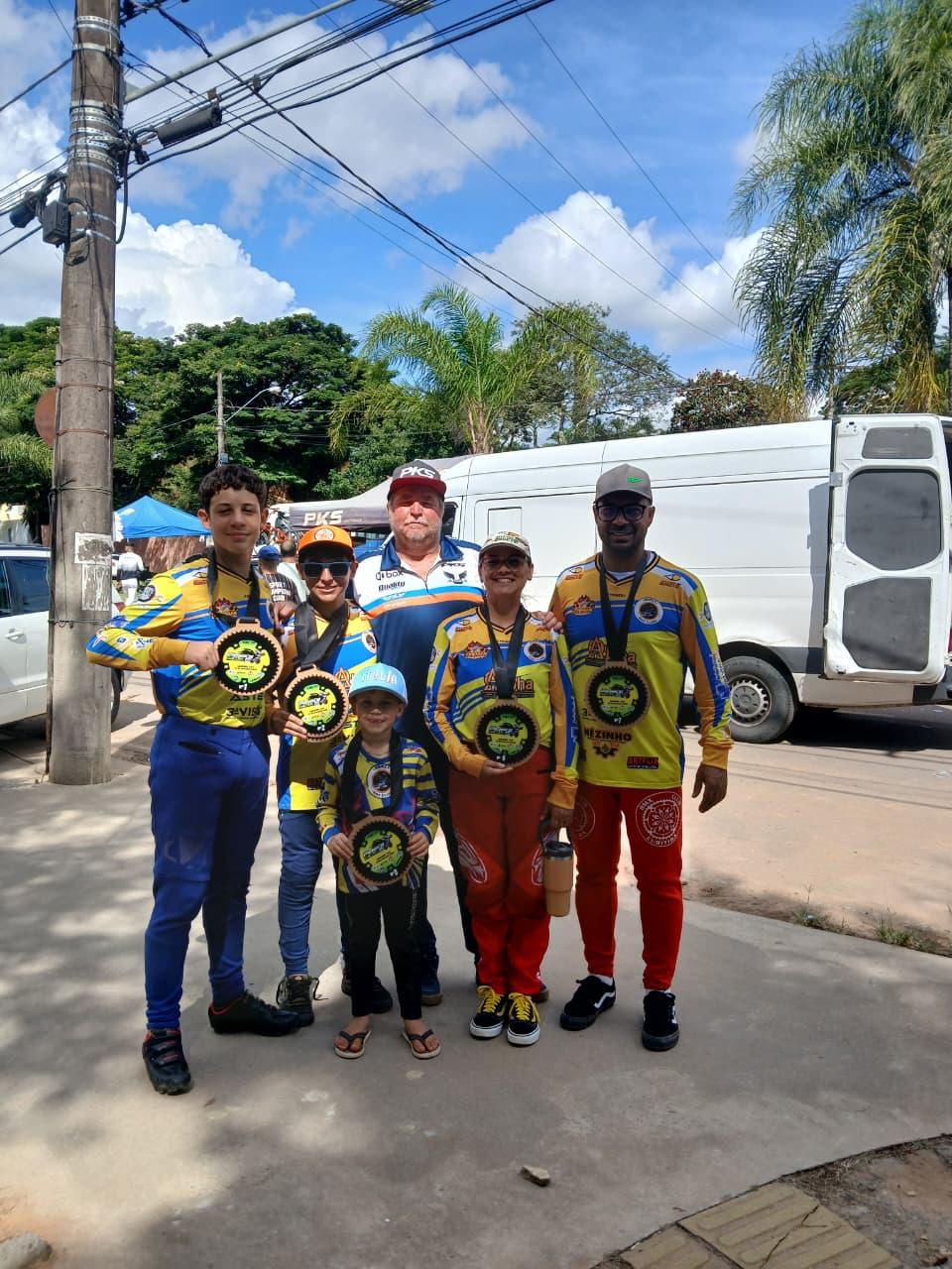 ABAST BMX de Toledo conquista títulos na 2ª etapa da Copa Penks Brasil BMX Series em Jarinu (SP)