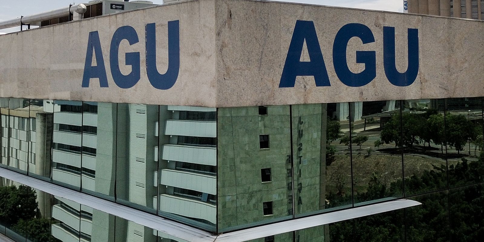 AGU diz ao STF que Lei da Dosimetria é inconstitucional