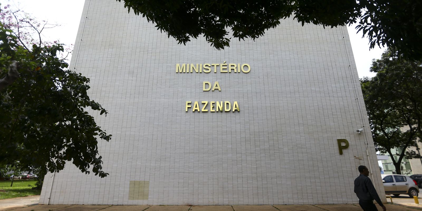 Fazenda alerta sobre falso site do Novo Desenrola