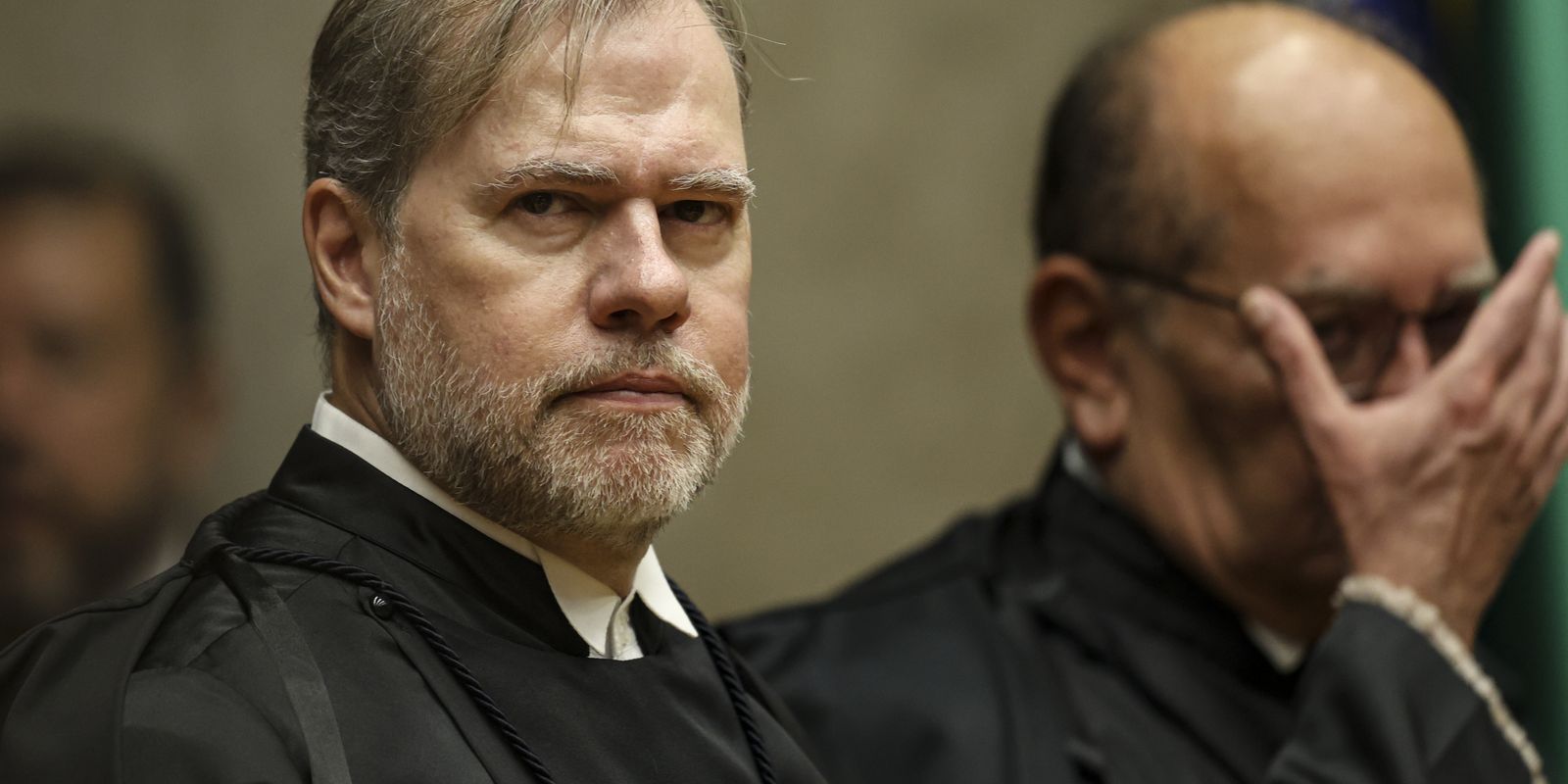 Toffoli toma posse no TSE e diz que Justiça não decide eleição
