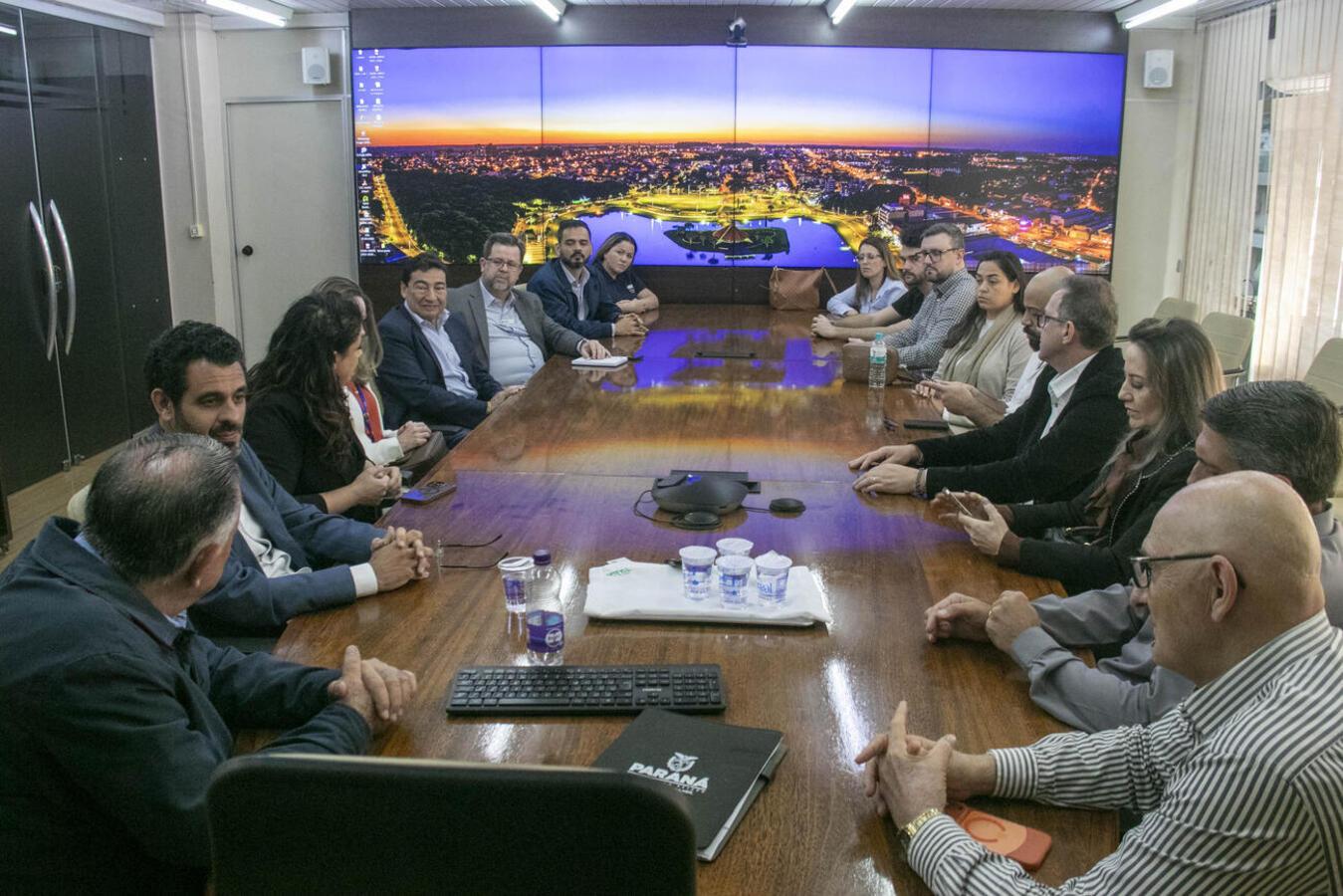  Comitiva de Concórdia (SC) visita Toledo sobre projetos aos migrantes