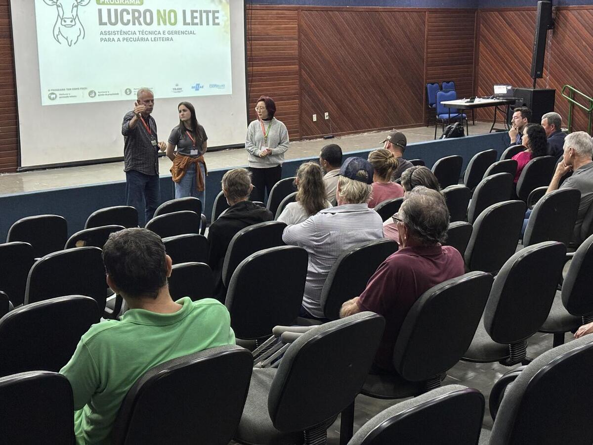  Secretaria de Agricultura apresenta programa Lucro no Leite a produtores