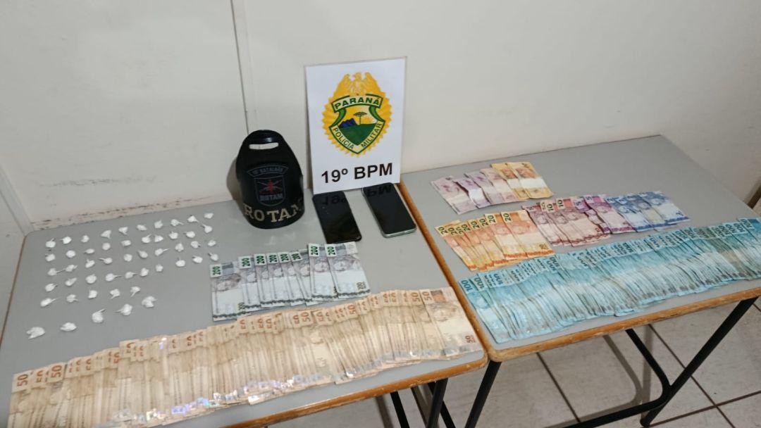 Casal é preso com cocaína e mais de R$ 18 mil em dinheiro durante operação policial