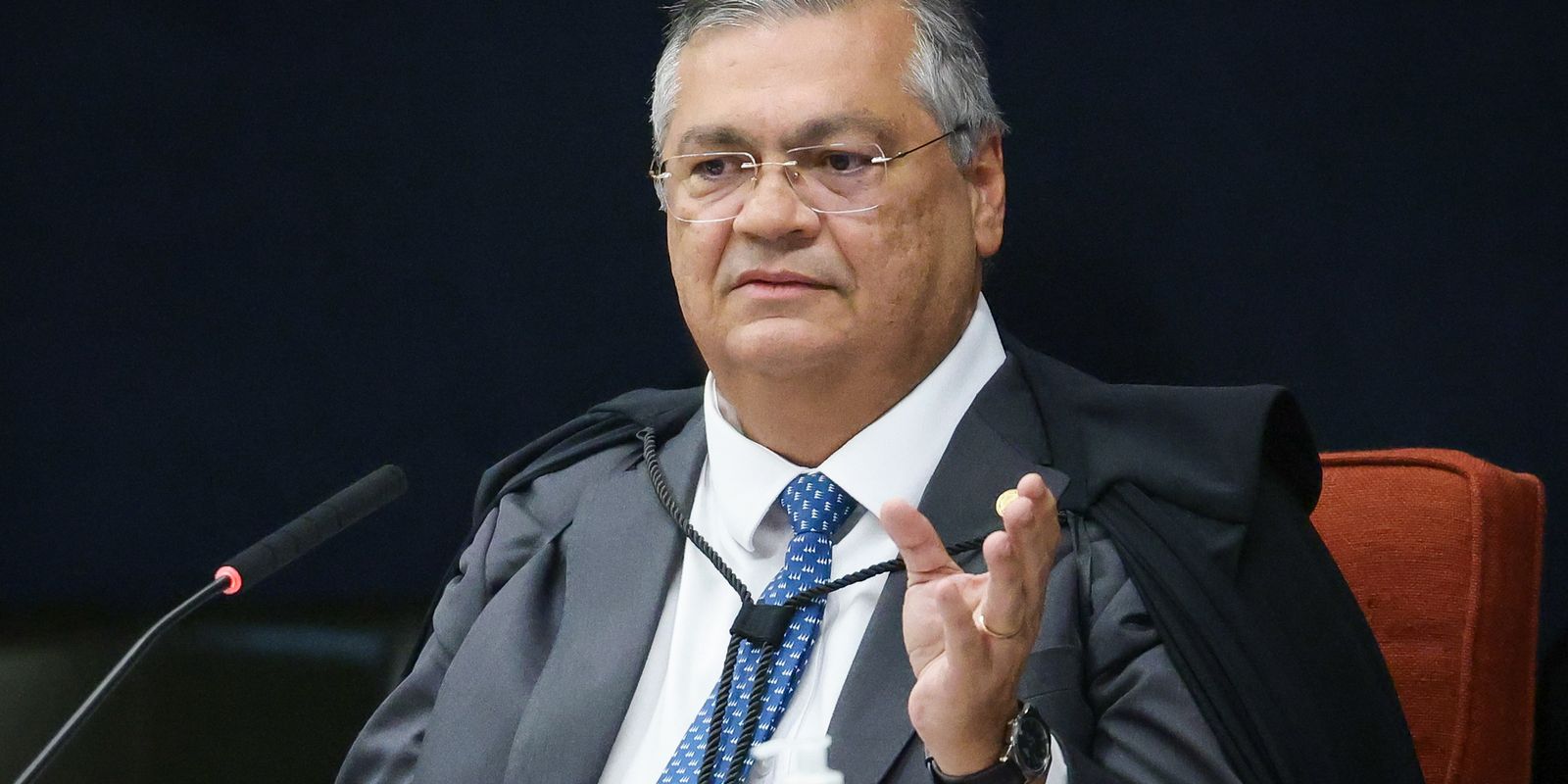 Dino declara perda de objeto em pedido de Tabet sobre Nossa Senhora 