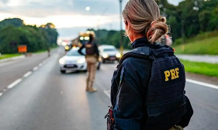 PRF realiza Operação Finados 2026 nas rodovias federais do Paraná